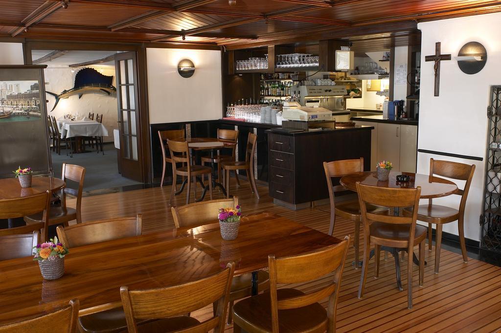 Hotel & Restaurant Roessli Stansstad Bagian luar foto